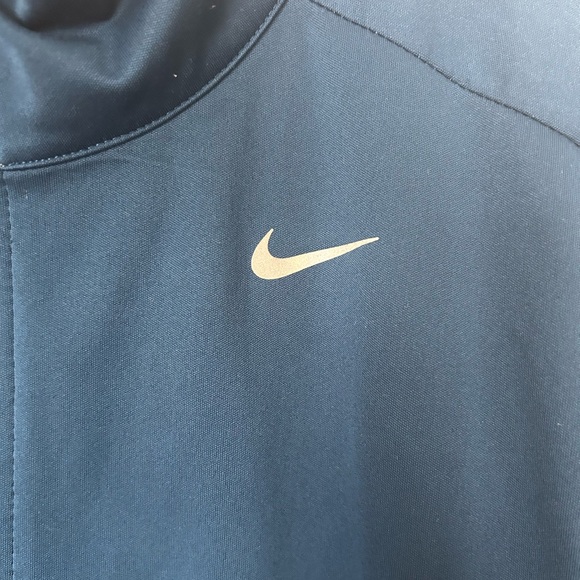 Nike Element Blue Running Jacket - Picture 6 of 12